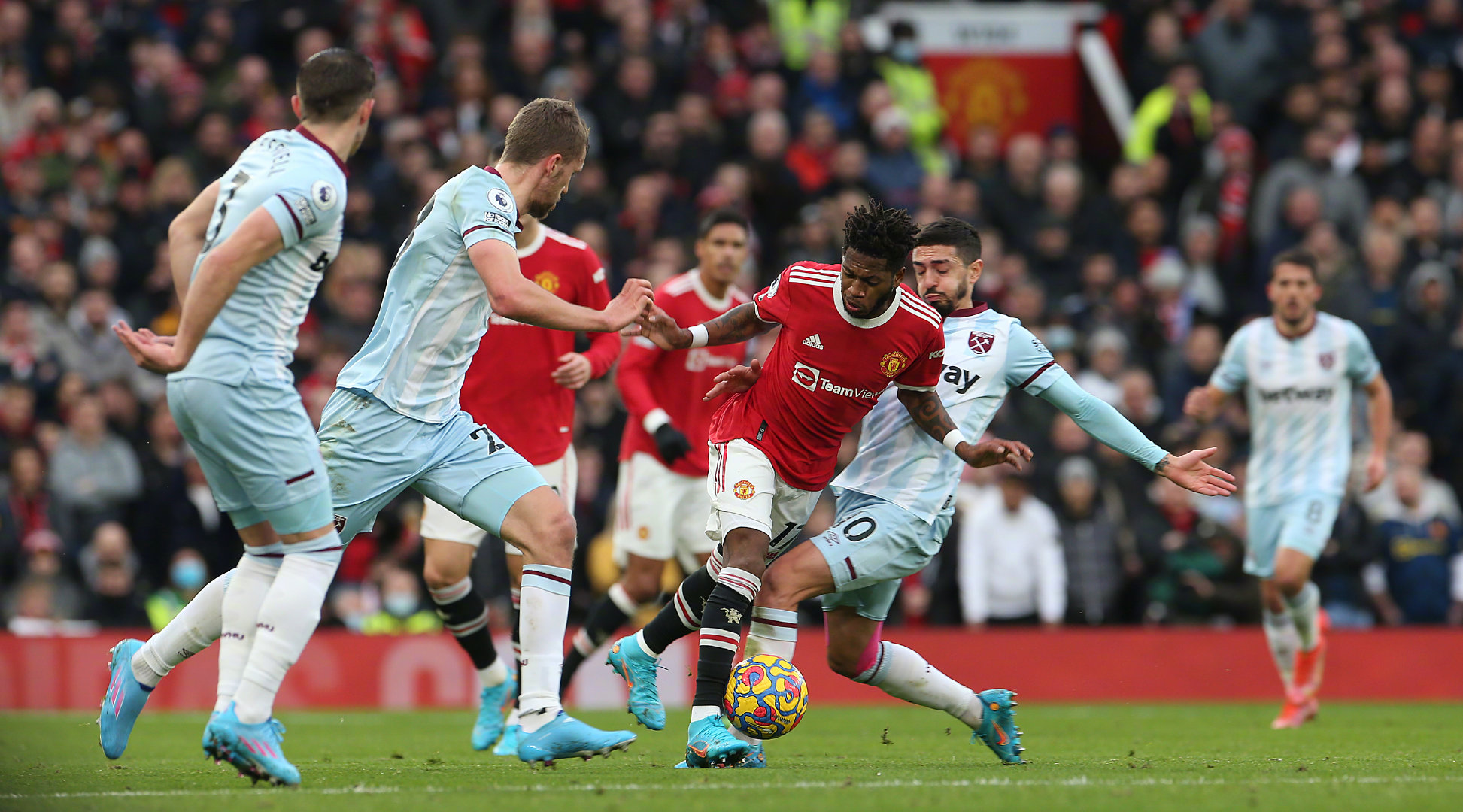 场比赛中 场比赛中