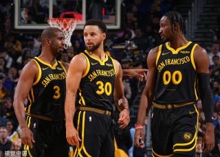 因伤缺阵时 因伤缺阵时