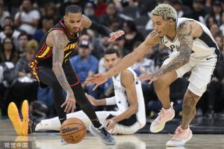 他身上凸显 他身上凸显